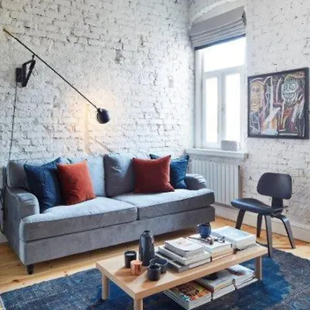 Apartment Bright Cool 1bed1bath Stylish Home! #376 *