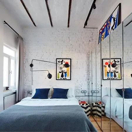 Bright Cool 1bed1bath Stylish Home! #376 Apartment