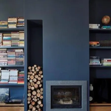 Bright Cool 1bed1bath Stylish Home! #376 Istanbul